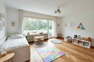 Architektonisch starkes, massives EFH mit 243 m² WFL, 1.018 m² Grund & Potential nahe Düsseldorf – Die vollständige Adresse der Immobilie erhältst du vom Anbieter., 47259 Huckingen, Duisburg – Vorschaubild 18
