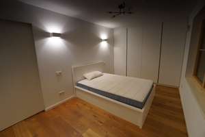 Luxuriöse 2-Zimmer-Wohnung mit Balkon und EBK und Einbaumöbeln - teilmöbliert – Gemeinerstraße 4, 93053 Kasernenviertel, Regensburg – Vorschaubild 5