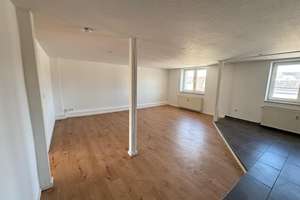 Charmante 2-Raum-Wohnung im Herzen von Stadtfeld Ost – Liebknechtstraße 46, 39108 Stadtfeld Ost, Magdeburg – Vorschaubild 2