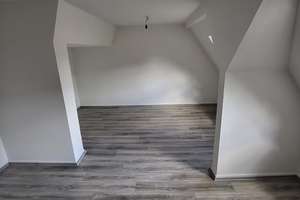 3 Zimmer Dachgeschosswohnung in Homberg.. – Duisburger Str. 57, 47198 Alt-Homberg, Duisburg – Vorschaubild 5