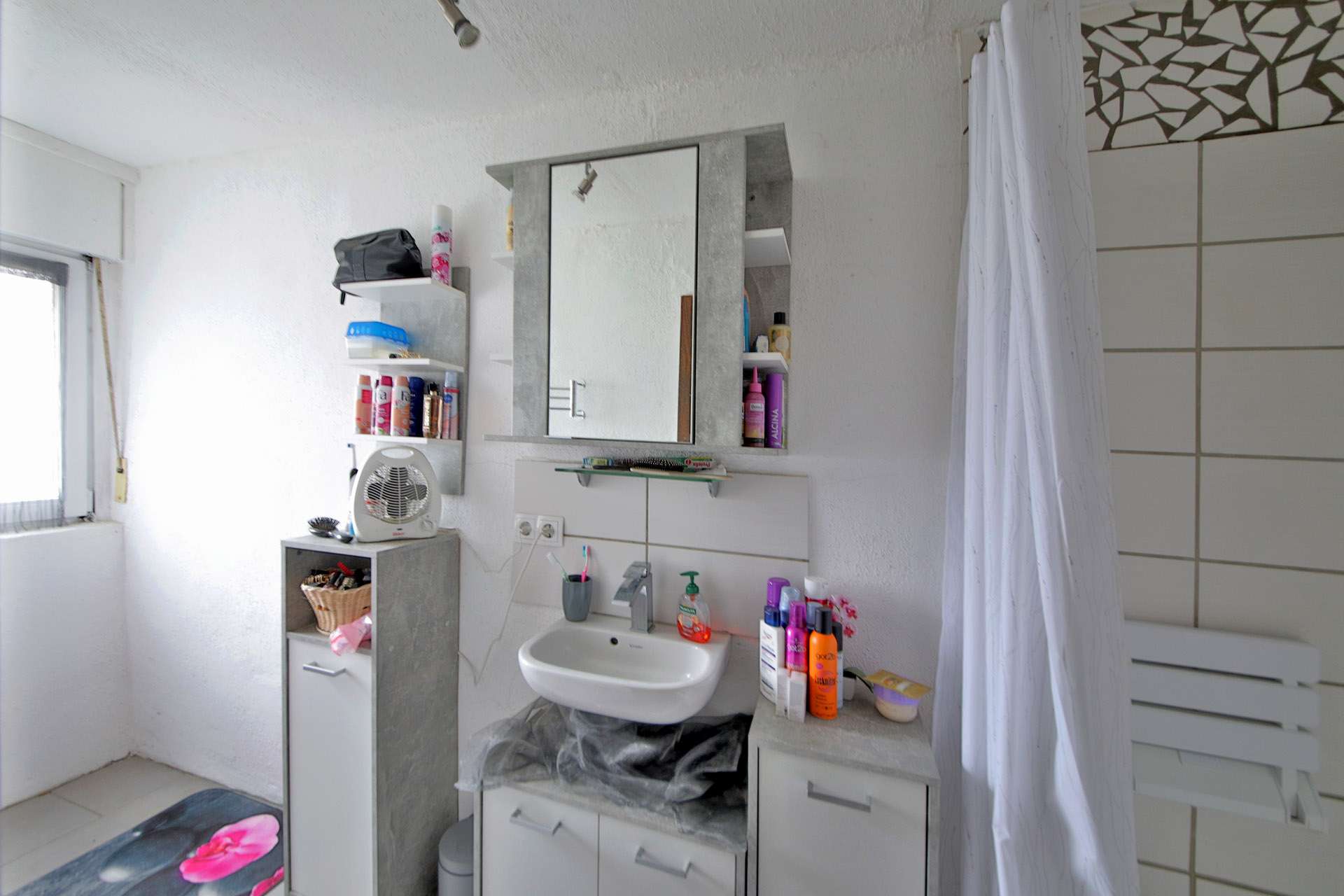 Immobilie in Keltern - Ihr Zuhause mit Perspektive: Charmante Doppelhaushälfte mit Garten in Keltern-Weiler - Bild 7