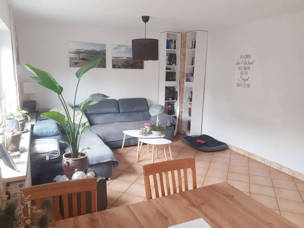 Immobilie in Meldorf - Solides Doppelhaus mit großzügigen Garten - Bild 3