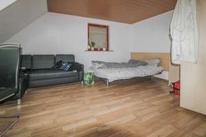 Wohn- und Geschäftshaus mit Top-Potenzial ! Aktuell 1 Etage Gewerbefläche + 2 Etagen Wohnfläche – Die vollständige Adresse der Immobilie erhältst du vom Anbieter., 72406 Bisingen – Vorschaubild 6