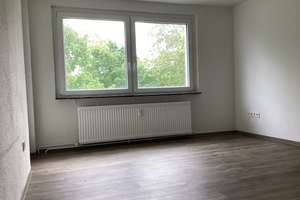 Hier findet jeder seinen Platz: helle 2-Zimmer-Wohnung mit Balkon
