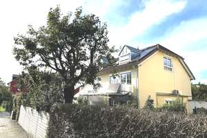 Exkl. DHH in zentraler Lage in Puchheim Bhf. mit 4 SZ+Hobbyraum, TG u. Außenstellpl. je mit Wallbox. – Lochhauser Str. 36 d, 82178 Puchheim – Vorschaubild 4