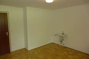 Zuhause mit 72 Quadratmetern, plus Hobbyraum + großer Loggia  in Solln – Rungestr. 43, 81479 Solln, München – Vorschaubild 21