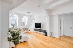 Moderne Dachgeschosswohnung mit großer Aufdachterrasse in bester Wilmersdorfer Lage – Die vollständige Adresse der Immobilie erhältst du vom Anbieter., 10707 Wilmersdorf, Berlin – Vorschaubild 3