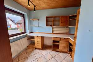 Einfamilienhaus in begehrter Wohnlage mit offenem Kamin | Garten mit Südausrichtung uvm. – Die vollständige Adresse der Immobilie erhältst du vom Anbieter., 64850 Schaafheim – Vorschaubild 7