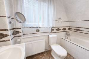 FRANK IMMOBILIEN  Einfamilienhaus in ruhiger Stadtrandlage -liebevolle Modernisierung erbeten – Die vollständige Adresse der Immobilie erhältst du vom Anbieter., 12309 Lichtenrade, Berlin – Vorschaubild 12