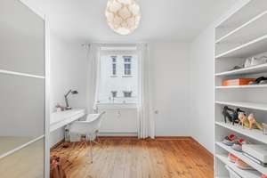 Charmante 3-Zimmer-Wohnung im Herzen Münchens – Die vollständige Adresse der Immobilie erhältst du vom Anbieter., 80538 Lehel, München – Vorschaubild 5