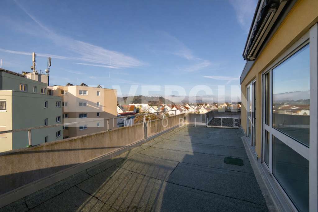 Immobilie in Gengenbach - Penthouse-Wohnung mit 3 Zimmer, großer Dachterrasse und toller Aussicht in Gengenbach - Bild 3
