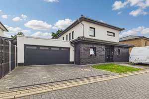 Modernes Familienhaus Bj. 2018 in Feldrandlage | 191 m² Wohnfläche | Doppelgarage | Smart Home – Wilhelm-Behrens-Straße 6, 38448 Wendschott, Wolfsburg – Vorschaubild 29