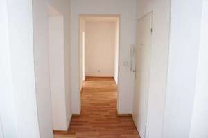 Kapitalanleger aufgepasst! 9-Parteienhaus mit Garagenhof in Eller zu verkaufen! – Die vollständige Adresse der Immobilie erhältst du vom Anbieter., 40229 Eller, Düsseldorf – Vorschaubild 6