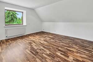 Großzügiges 9-Zimmer-Einfamilienhaus mit Kamin, Wintergarten und Tiefgarage – Moosterhoop 21, 22117 Billstedt, Hamburg – Vorschaubild 7