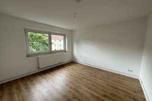 Sanierte 3-Zimmer-Wohnung mit funktionaler Raumaufteilung und Balkon – Altmühlstraße 6, 38120 Weststadt, Braunschweig – Vorschaubild 10