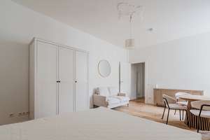 Charmantes möbliertes 1-Zimmer Apartment am Helmholzplatz in Prenzlauer Berg – Lychener Straße 21, 10437 Prenzlauer Berg, Berlin – Vorschaubild 2