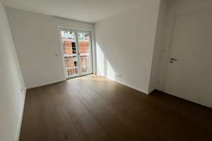 Moderne, lichtdurchflutete 3-Zimmer-Wohnung mit Balkon und EBK in München Solln (frei ab 01.11.2025) – Schusterstr. 6, 81477 Solln, München – Vorschaubild 12