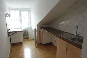 Bonn-City, attraktive 3 Zimmer-Altbauwohnung im Dachgeschoß – Die vollständige Adresse der Immobilie erhältst du vom Anbieter., 53111 Bonn-Zentrum, Bonn – Vorschaubild 5