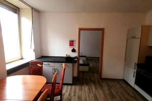 Wiebelskirchen: Einfamilienhaus mit Einliegerwohnung, Bauland und Sauna