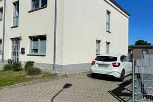 Modernisiertes Reihenendhaus im Grünen - Magdeburg-Berliner Chaussee – Die vollständige Adresse der Immobilie erhältst du vom Anbieter., 39114 Berliner Chaussee, Magdeburg – Vorschaubild 2
