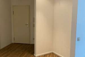 Geräumige 3 Zimmerwohnung in Hannovers Fußgängerzone – Karmarschstraße 24, 30159 Mitte (Ortsteil), Hannover – Vorschaubild 4