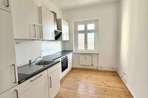 Sanierter Altbau mit gehobener Ausstattung in schöner Lage - Anfrage bitte schriftlich – Straßburger Straße 33, 13581 Spandau (Ortsteil), Berlin – Vorschaubild 3