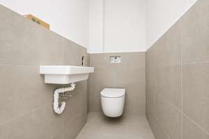 Großzügige Neubau-Penthouse-Wohnung mit Dachterrasse und 123 m² in Oldenburg-Eversten – Die vollständige Adresse der Immobilie erhältst du vom Anbieter., 26122 Eversten, Oldenburg (Oldenburg) – Vorschaubild 32