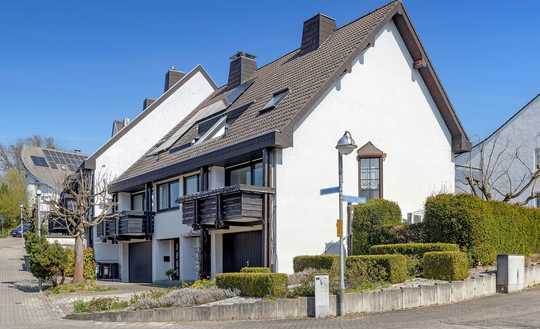Gepflegte DHH mit Garten und Garage in schöner Lage von Hohenwettersbach! Ab sofort frei!