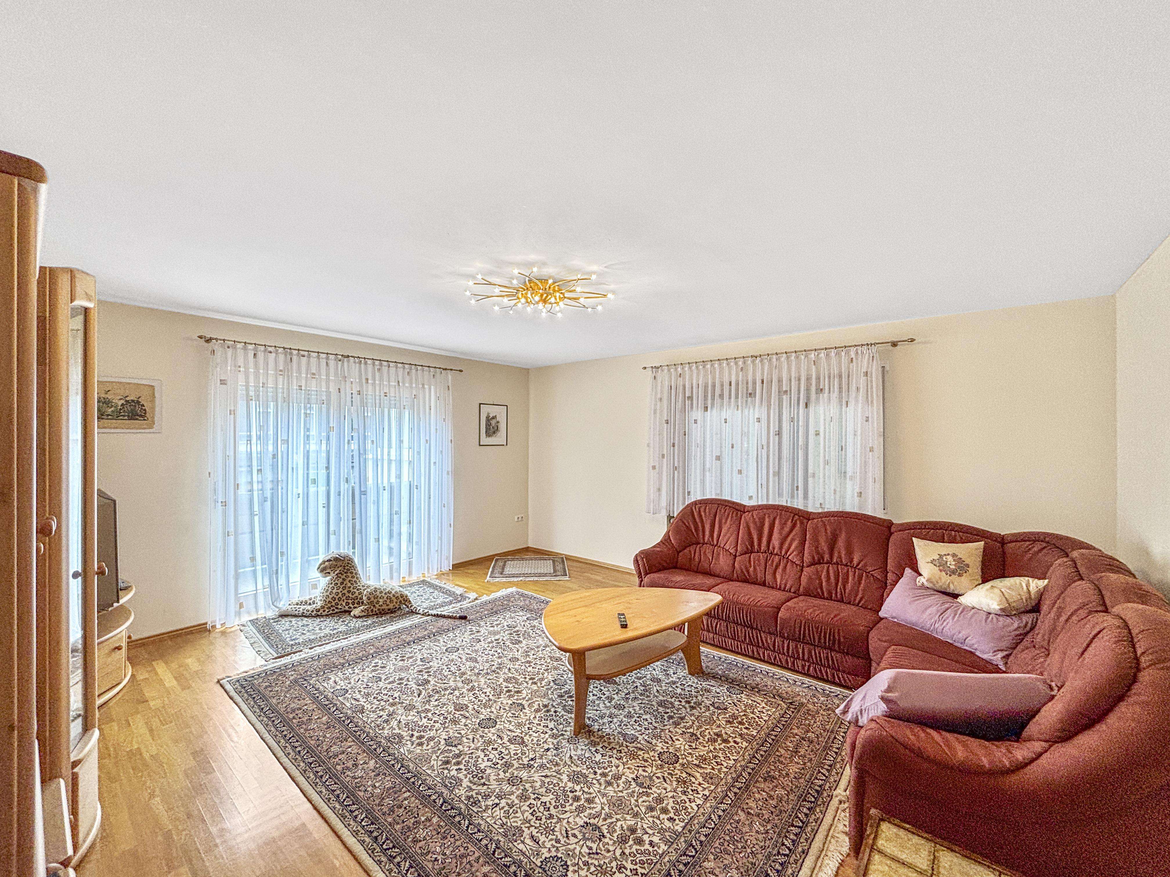 Immobilie in Sommerhausen - Ehemaliges Weingut - Wohnhaus und Nebengebäude in Sommerhausen - Bild 9