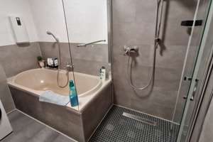Möblierte Haus mit großer Nutzfläche/Terrasse ohne Nachbarn zu vermieten – Hundebrinkstraße 24, 45326 Altenessen-Süd, Essen – Vorschaubild 52