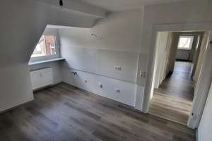 3 Zimmer Dachgeschosswohnung in Homberg.. – Duisburger Str. 57, 47198 Alt-Homberg, Duisburg – Vorschaubild 9
