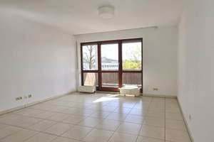 Moderne, sehr helle 2-Zi-Wohnung im 1.OG in ruhiger Lage mit Südbalkon!