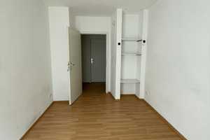 Gemütliches WG-Zimmer in einer Mädels-WG – Fürst-Johann-Moritz-Straße 3, 57072 Siegen-Wittgenstein (Kreis) – Vorschaubild 2