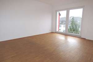 Viel Licht und Gemütlichkeit vereint! Moderne Maisonettewohnung mit Balkon in Bredeney. – Die vollständige Adresse der Immobilie erhältst du vom Anbieter., 45133 Bredeney, Essen – Vorschaubild 4