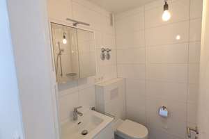 2-Zimmer-Wohnung in Schwabing nach Modernisierung – Die vollständige Adresse der Immobilie erhältst du vom Anbieter., 80803 Münchner Freiheit, München – Vorschaubild 2