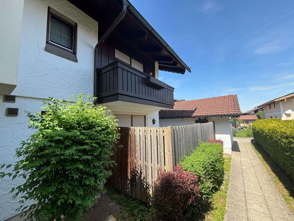 Immobilie in Piding - Piding: Charmantes, vermietetes Appartement mit Terrasse – attraktive Kapitalanlage - Bild 1