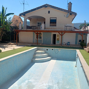 CHALET IN MARXUQUERA BAJA CAMI LES BASES