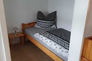 Geschmackvollem möblierte Wohnung mit zwei Zimmern sowie Balkon und Einbauküche in Neudorf – Koloniestrasse 151, 47057 Duisburg – Vorschaubild 7