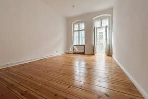 RUHIGE ALTBAUPERLE: STILVOLLE 2-ZIMMER-WOHNUNG MIT BALKON IM HERZEN VON FRIEDENAU I PROVISIONSFREI – Rheinstraße 50, 12161 Friedenau, Berlin – Vorschaubild 2