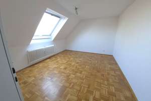 Gemütliche 3-Zimmer Dachgeschosswohnung – Berkenberg 37, 45309 Kray, Essen – Vorschaubild 4