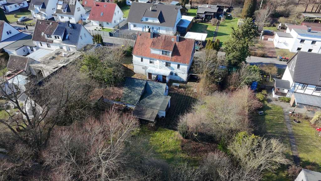 Immobilie in Hamburg - Abrissobjekt für Ihren Neubau: für EFH/ZFH/DHH  - Bild 2