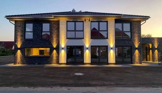 Bild von Traumhaus mit High-End-Smart-Home-Technologie in Küstennähe