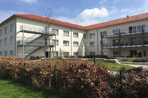 Sicherte Kapitalanlage mit ca.4,00% Anfangsrendite ! Miete mit 20-jährigem indexierten Mietvertrag ! – Die vollständige Adresse der Immobilie erhältst du vom Anbieter., 81825 Gartenstadt Trudering, München – Vorschaubild 2