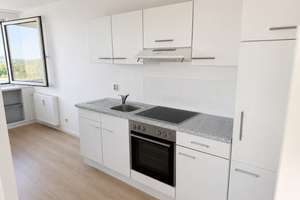 Frisch sanierte 2,5-Zimmer-Wohnung, Kiel + Wohnraumerweiterung – Die vollständige Adresse der Immobilie erhältst du vom Anbieter., 24109 Mettenhof, Kiel – Vorschaubild 2