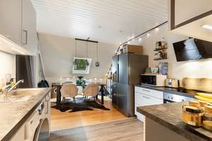 Kapitalanlage mit Qualität – Modernisierte Dachgeschosswohnung mit Kamin und West-Dachterrasse – Die vollständige Adresse der Immobilie erhältst du vom Anbieter., 22175 Bramfeld, Hamburg – Vorschaubild 4