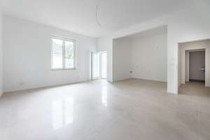 Ohne Maklerprovision: Luxuriös sanierte Wohnung mit 2 Balkonen im Haumannviertel – Pelmanstraße 33, 45131 Rüttenscheid, Essen – Vorschaubild 2