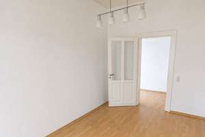 Stilvolle Altbauwohnung in Eilenriedenähe – 30177 List, Hannover – Vorschaubild 9