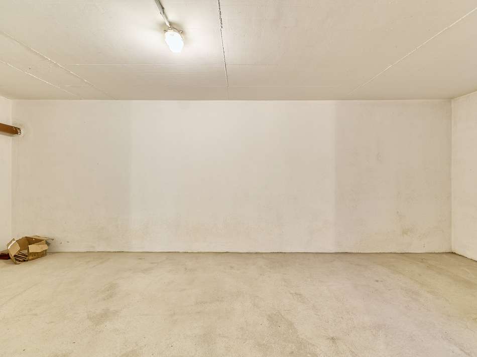 Abstellraum unter Garage