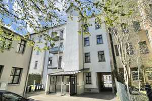 2-Raum • modernes Laminat • Bad mit Wanne • Haus mit Aufzug • Stellplatz • Küche ohne Fenster – Chemnitz – Vorschaubild 13