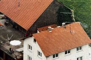 Haus mit. bäuerlichem Anwesen – Odenwaldkreis – Vorschaubild 1
